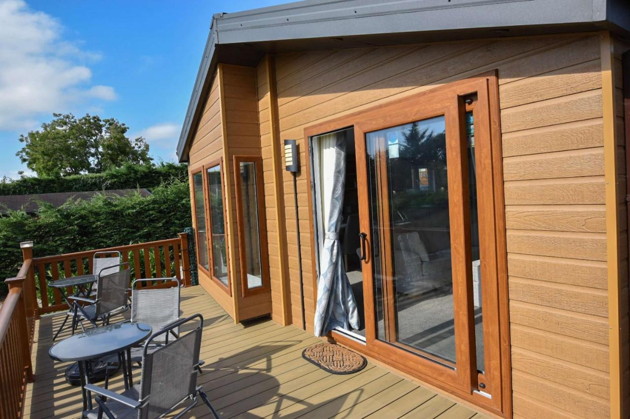 Rowan A Welcoming Countryside Lodge 라이드 외부 사진